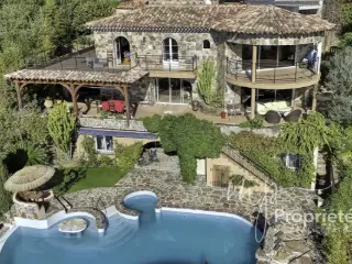 Maison à vendre Rayol-Canadel-sur-Mer (VBC96094)