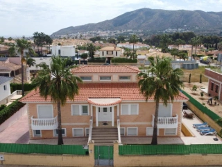 Chalet te koop l'Alfàs del Pi (VBC96408)