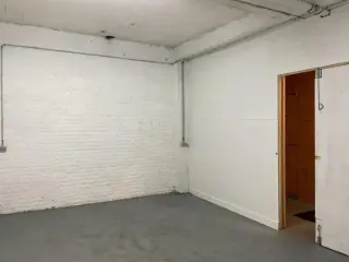 Industrial building for rent Sint-Lambrechts-Woluwe (VBC96981)