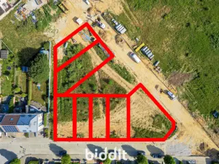 Development site in public sale Sint-Pieters-Leeuw (VBC98352)