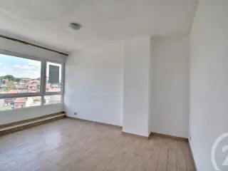 Appartement te koop Châtelet (VBC98353)