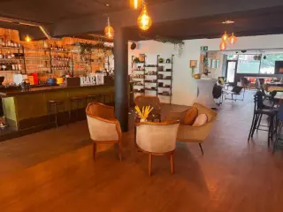 Handelspand te koop Sint-Genesius-Rode (VBC98432)