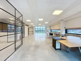 Bureaux à louer Fleurus (VBD01264)