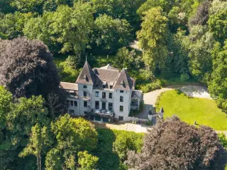 Surface commerciale à vendre Dinant (VBD01614)