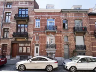 Huis gemengd gebruik te koop Laken (VBD03118)