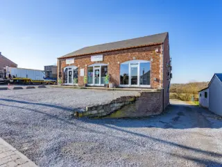 Handelspand te koop Aye (VBD05026)