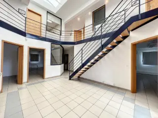 Bureaux à louer Walcourt (VBD05289)