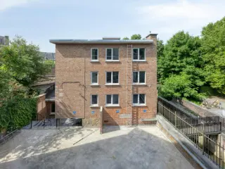 Mixed building for rent Leuven (VBD10009)