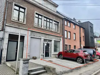 Surface commerciale à louer Court-Saint-Étienne (VBD12021)