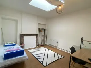 Appartement en colocation Charleroi (VBD13796)