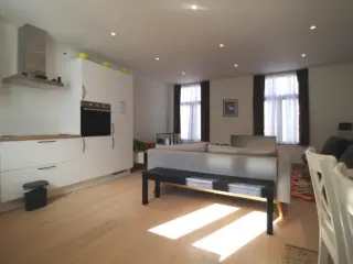 Triplex à louer Bruxelles (VBD17247)