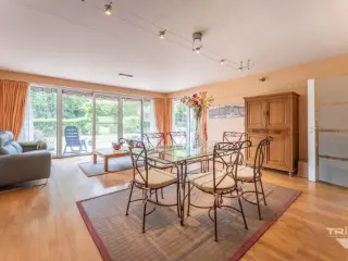 Rez-De-Chaussée à vendre Waterloo (VBD18116)