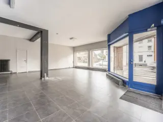 Surface commerciale à louer Waterloo (VBD18586)