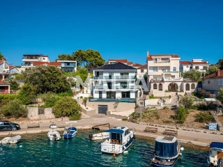 Villa à vendre Rogoznica (VBD23666)