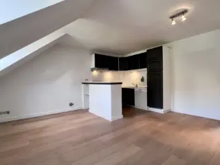 Appartement te huur Lasne (VBD26052)