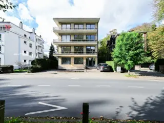 Ground floor for rent Ukkel (VBD26882)