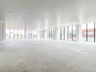 Bureaux à louer Nivelles (VBD27015)