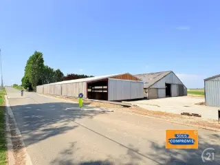 Surface industrielle à vendre Corenne (VBD27043)