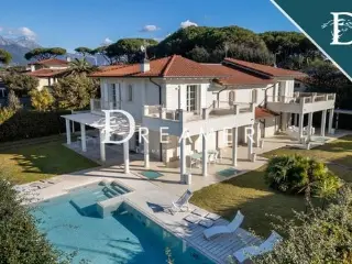 Villa à vendre Forte dei Marmi (VBD27384)