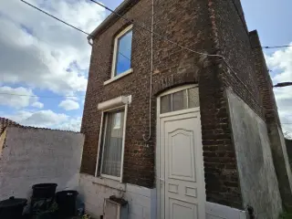 Huis te koop Gilly (VBD27779)