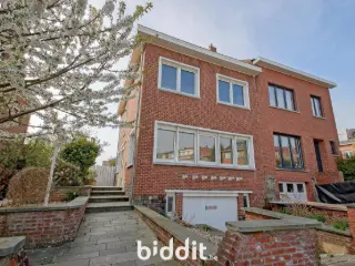 Residence in public sale Sint-Pieters-Leeuw (VBD27797)