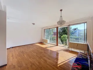 Gelijkvloers te koop Oudergem (VBD29585)