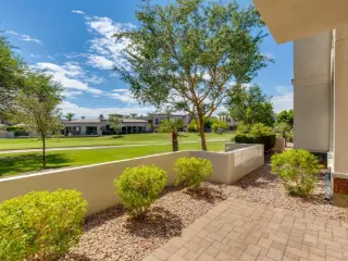 Ground floor for sale Avondale (VBD30066)