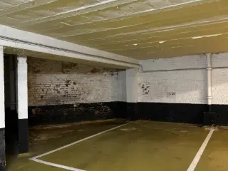 Parking for rent Sint-Gillis (VBD31062)
