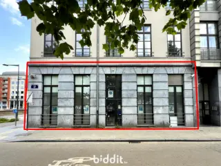 Huis gemengd gebruik in openbare verkoop Brussel (VBD31279)
