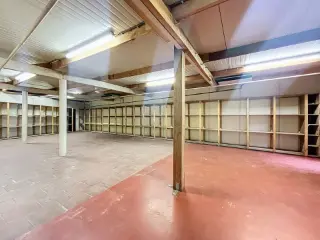 Commercial building for rent Ukkel (VBD32050)