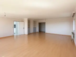 Penthouse for rent Waterloo (VBD32378)