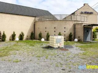 Surface commerciale à vendre Rumes (VBD33380)