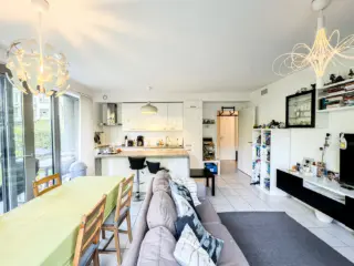 Gelijkvloers te koop Sint-Jans-Molenbeek (VBD34596)