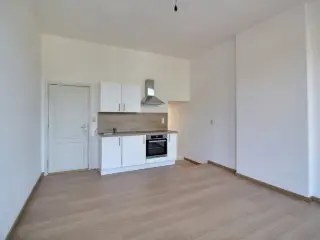 Appartement à louer Charleroi (VBD34755)