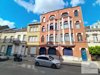 Opbrengsteigendom te koop Laken (VBD35074)