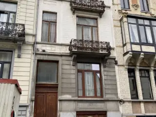 Gelijkvloers te koop Elsene (VBD35713)