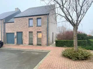 Residence for rent Meslin-l'Évêque (VBD37208)