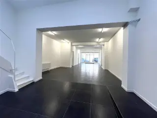 Commercial building for rent Elsene (VBD37475)