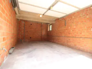 Garage à louer Forest (VBD38047)