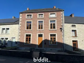 Huis in openbare verkoop Onhaye (VBD38166)