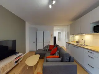 Gelijkvloers in medehuur Montreuil (VBD38316)