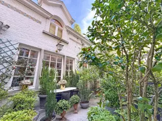 Herenhuis te koop Elsene (VBD38356)