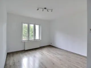 Apartment for rent Couillet (VBD39395)