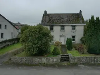 Business surface for sale Oizy (VBD39432)