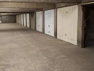 Garage à vendre Gilly (VBD39779)