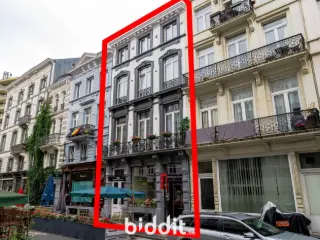 Huis gemengd gebruik in openbare verkoop Brussel (VBD41714)
