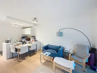 Appartement te huur Etterbeek (VBD42199)