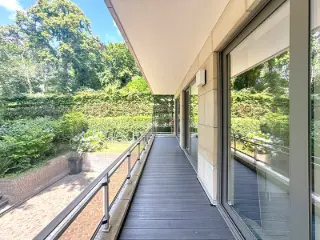 Ground floor for rent Ukkel (VBD42240)