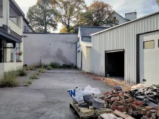 Industrial building for rent Couillet (VBD45778)