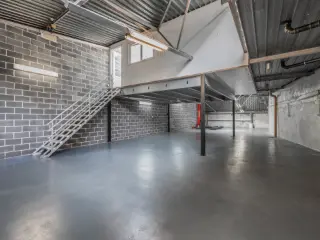 Industrial building for rent Elsene (VBD46417)